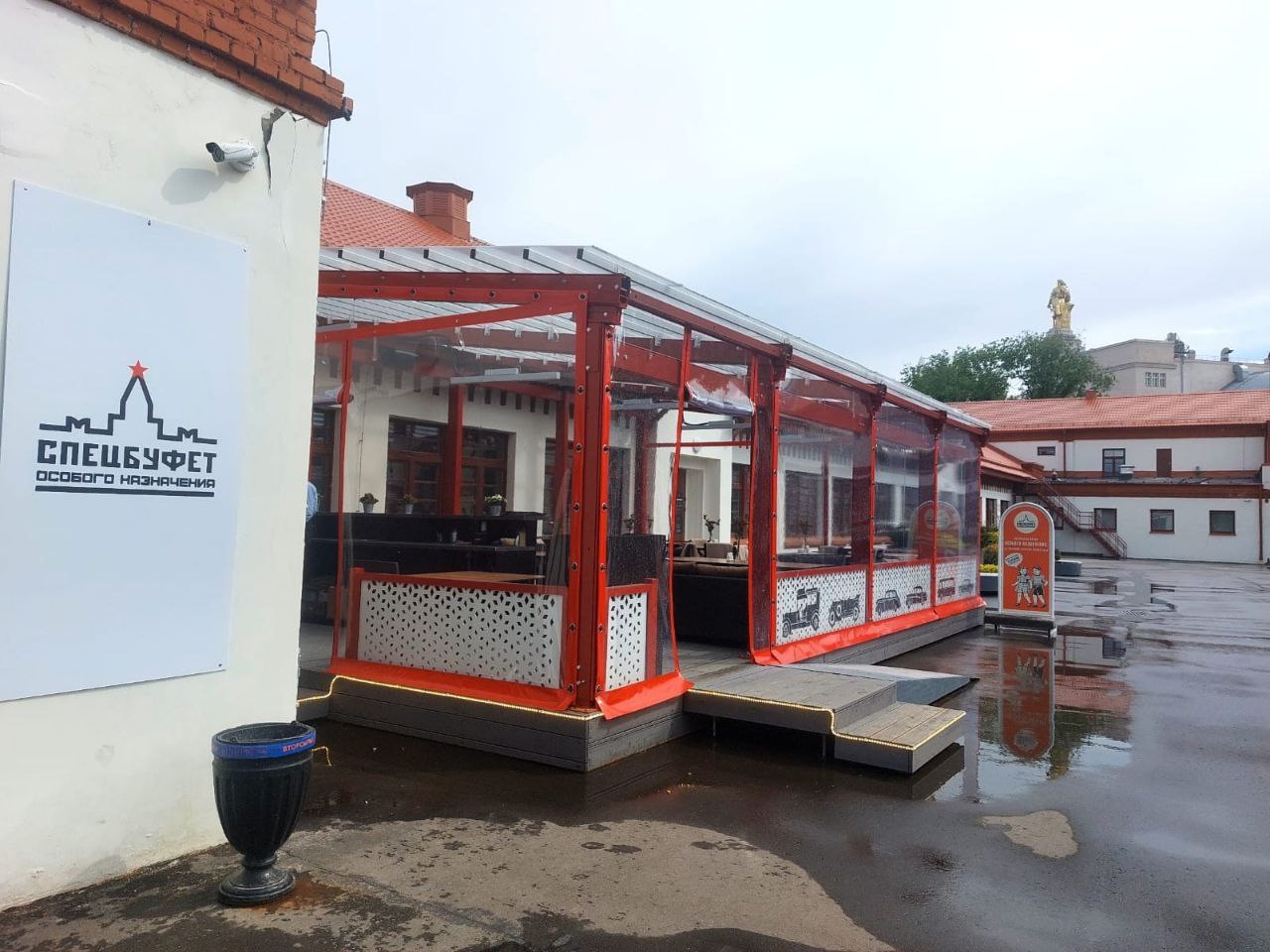 ПВХ шторы для летней террасы кафе в Рыбном